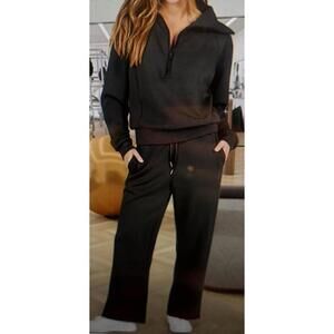 NWT‎ Logene 2Pc Black Lounge Set